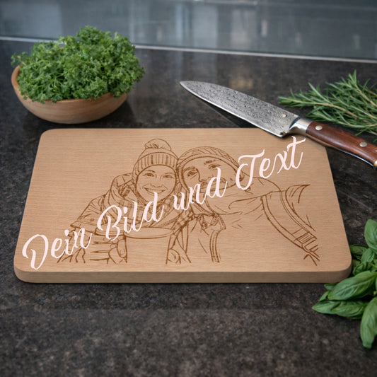 Planche à découper, gravée individuellement selon votre modèle